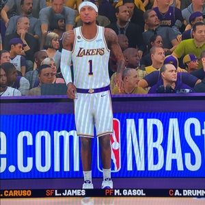 Meet your Posher, Skyler